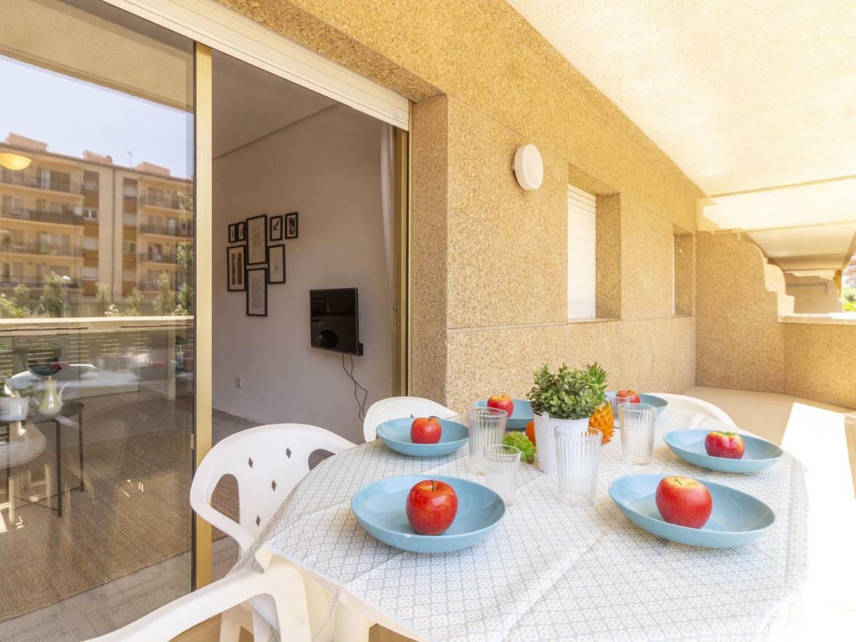 Homes & Go Albeniz Basic La Pineda Buitenkant foto